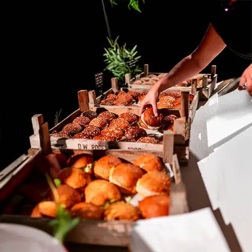 Catering vergader lunch verse broodjes